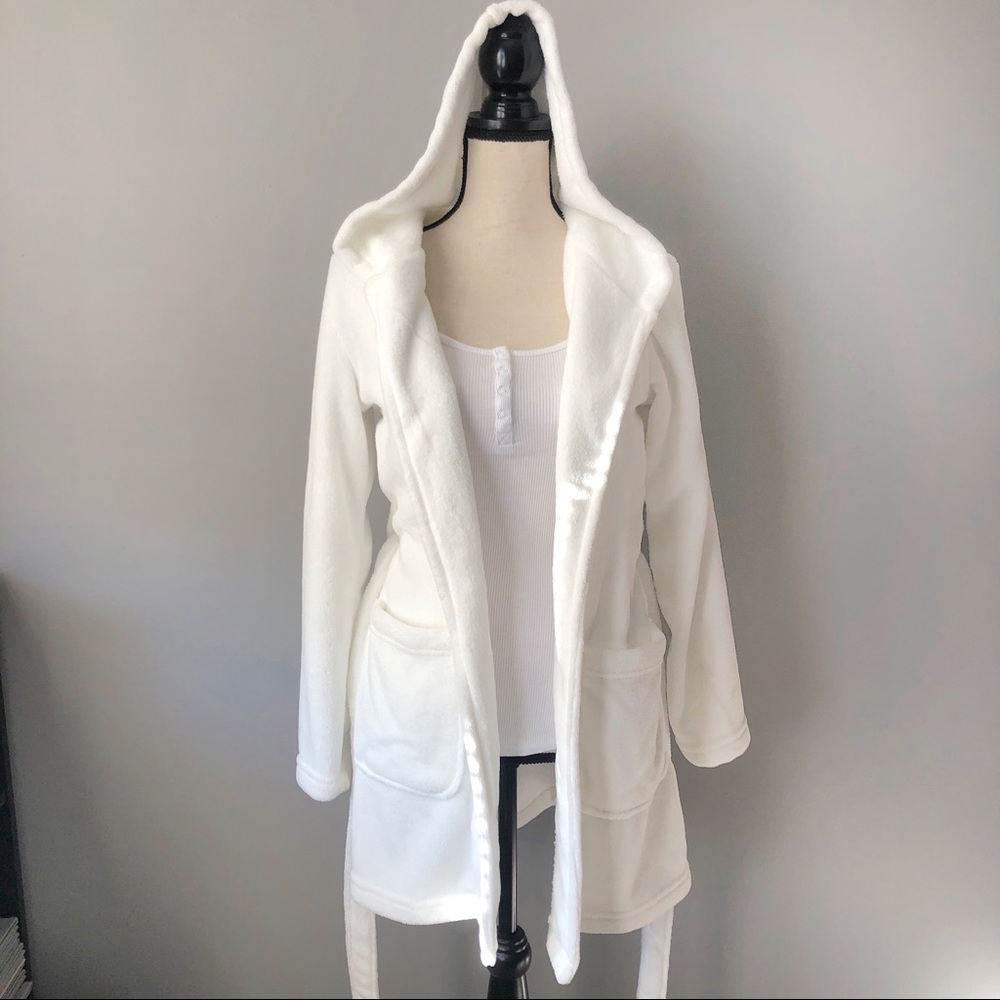 NWOT Garage Hooded Robe - Picture 2 of 5
